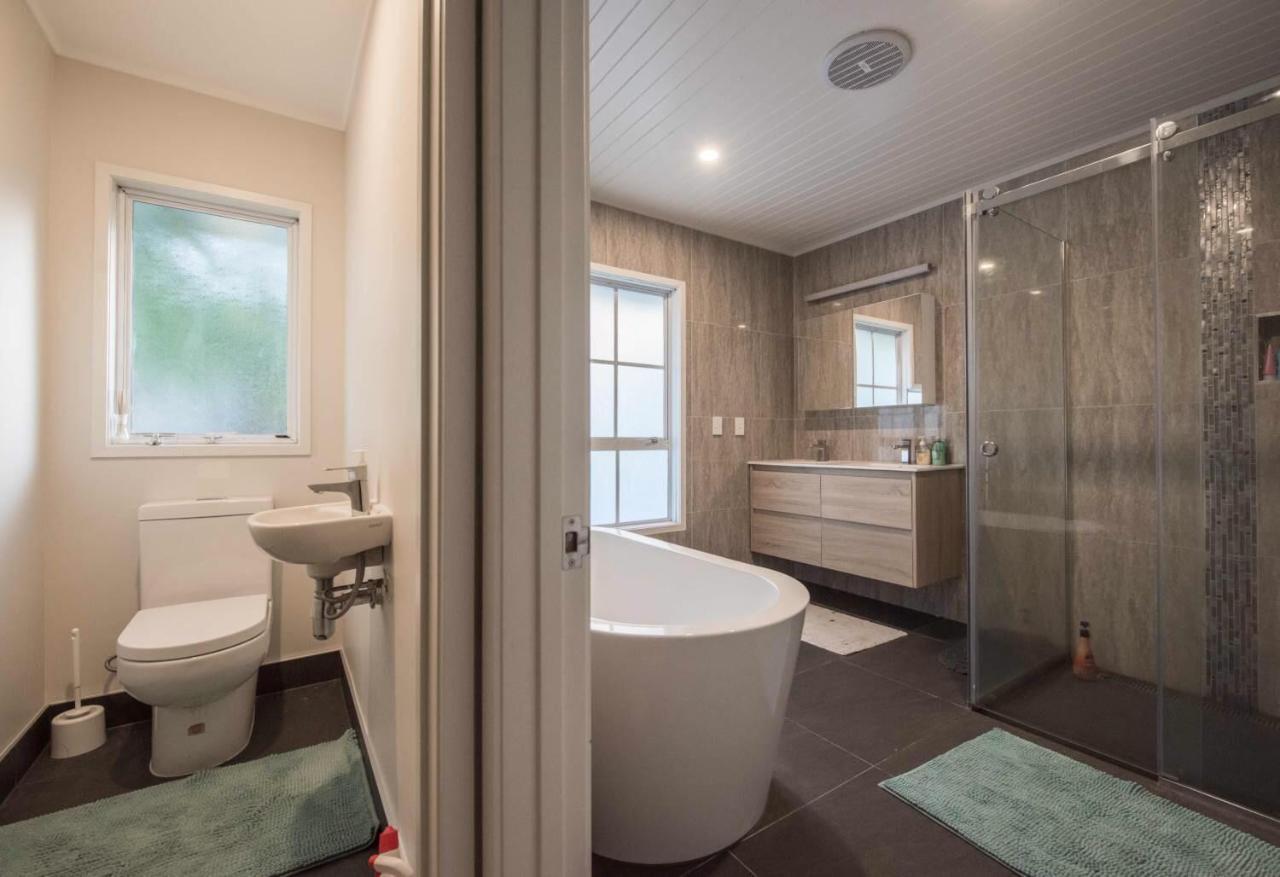 Queenroomsharedbathroom2Aldult-204 (Adults Only) Auckland Exterior photo